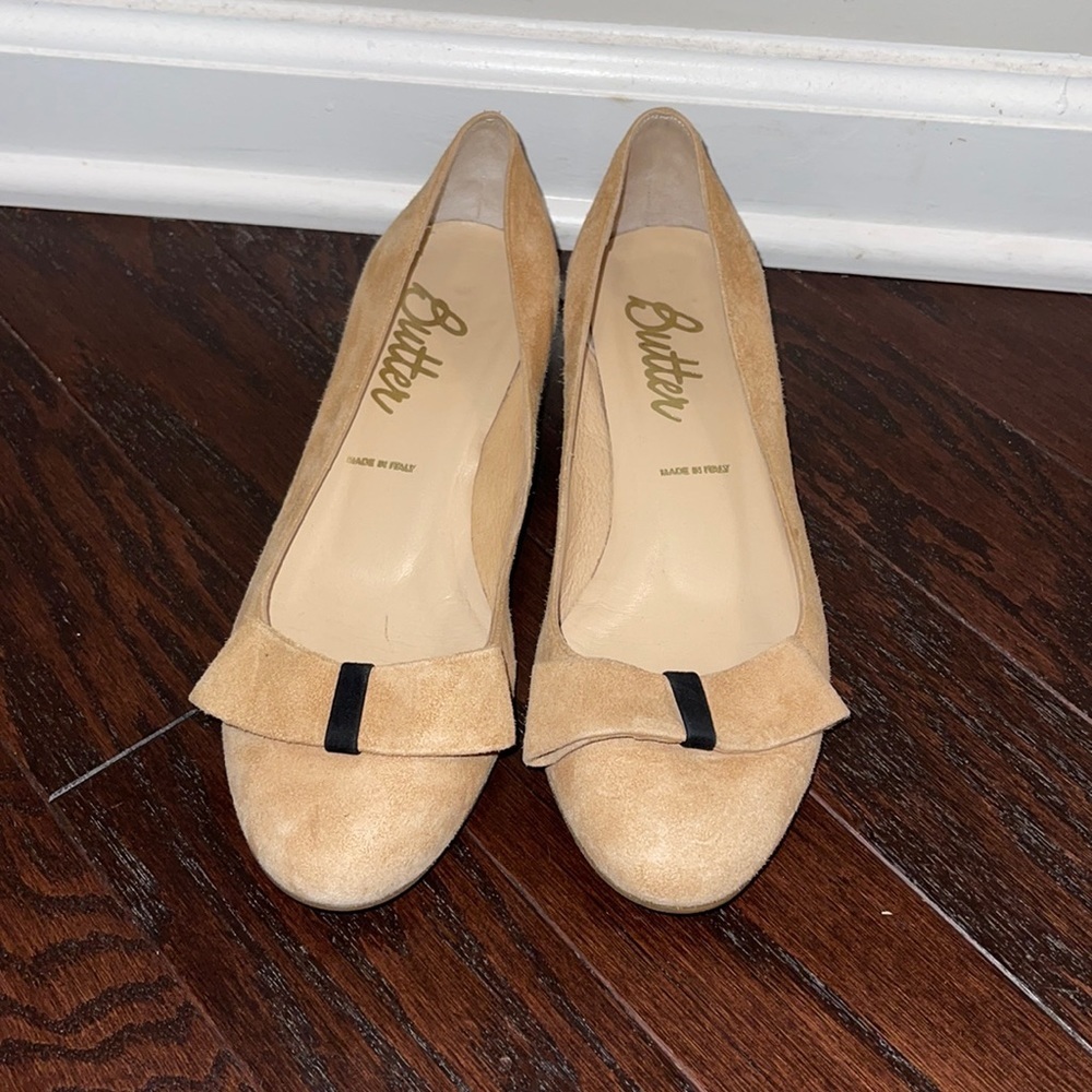 Butter ballet flats with a teeny heel